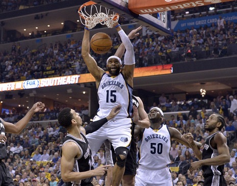 载光辉岁月 载光辉岁月