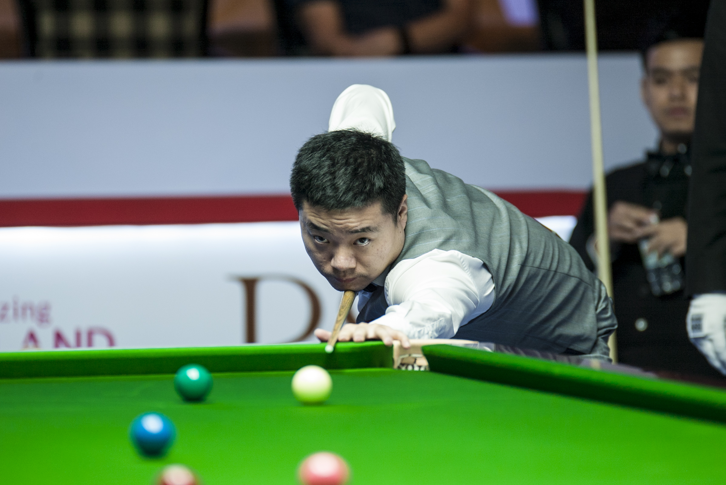 理层加强内 理层加强内